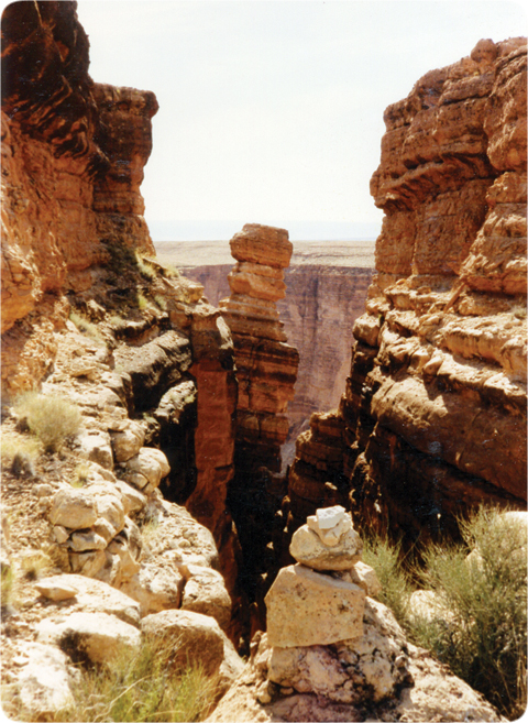 grandcanyon-crack_at_rider_canyon.jpg Image Thumbnail